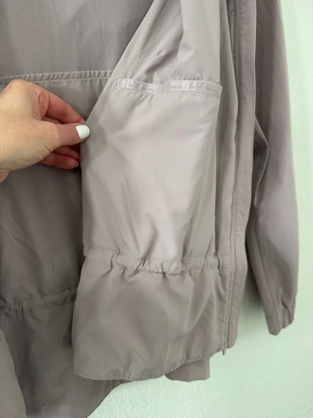 Lululemon Pack It Up Jacket in Smoky Blush - Picture 11 of 16